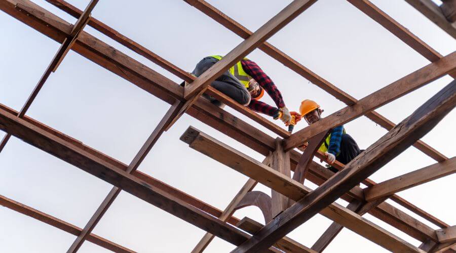 Expert new roof installation services in Knippa, TX